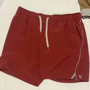 Vuori Trail Short The Rise The Shine Clay Red Men's Athletic Shorts Size Large